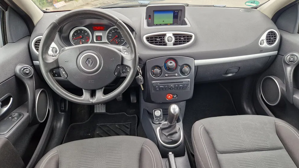 Renault Clio 1.2 benzina 2011 EURO5 Model Prestige 
